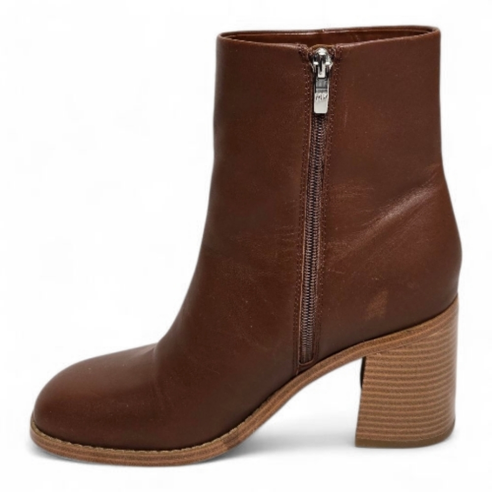 MARC FISHER Lysia leather cognac stacked heel booties‎ 9